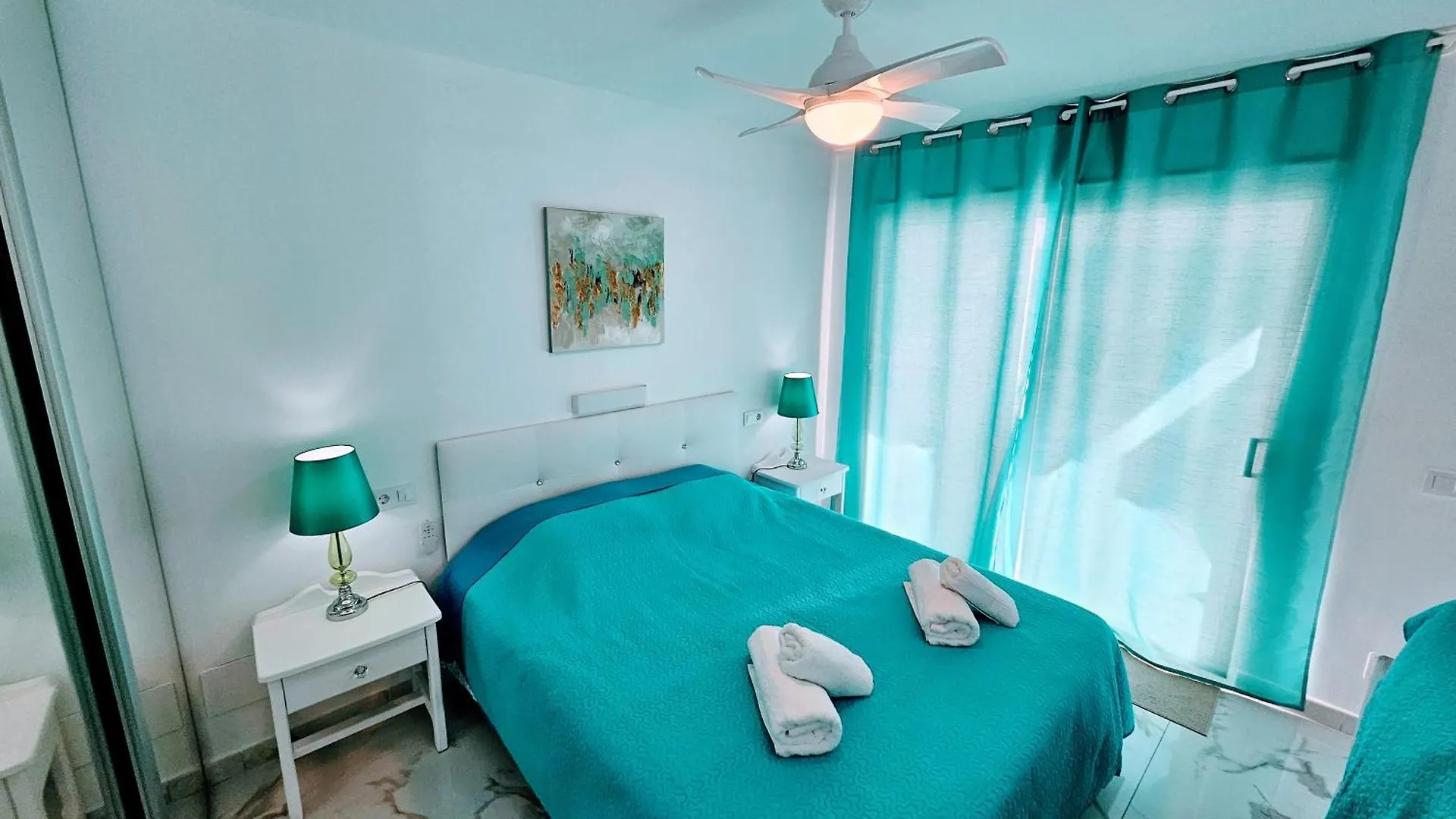 Blue Sky Apartment بلايا ذيل كورا